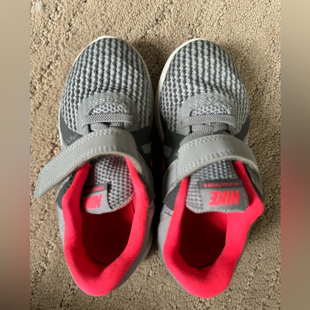 Toddler Girl Nike Revolution 4 Tennis shoe